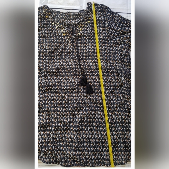 Plus size Top w/ Gold Studs & Black Tassels - Picture 16 of 17